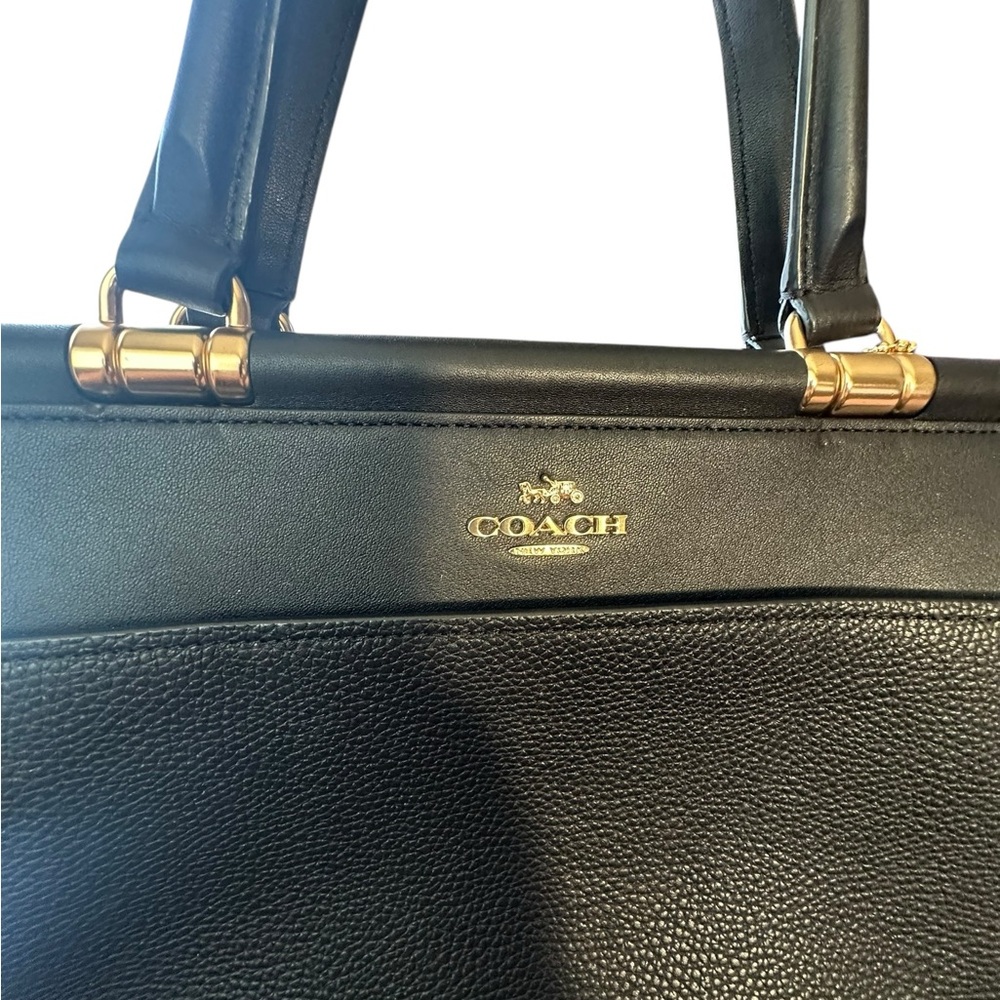 Coach Purse – Brand New with Dust Bag - Picture 4 of 10